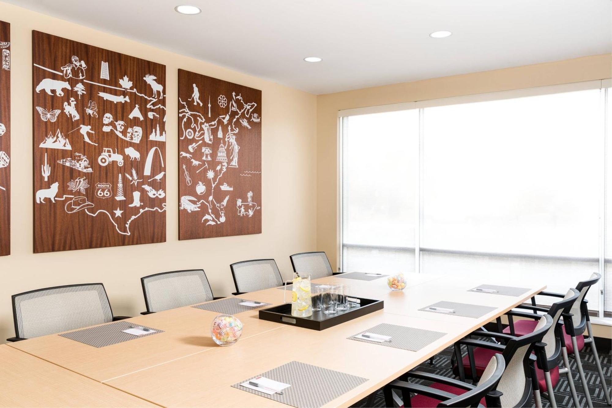 Towneplace Suites By Marriott Memphis South Haven Business photo